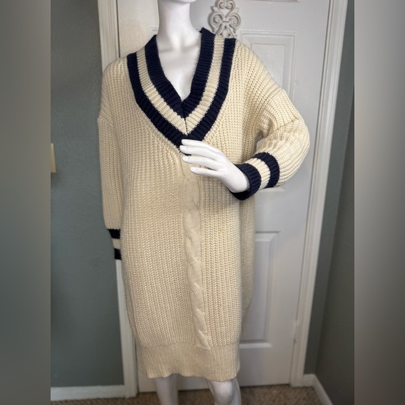 Soft Varsity Cable-Knit Mini Sweater Dress Fits LikeLarge Size . - Picture 1 of 11